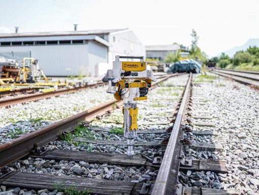 Battery Powered Spike Driver